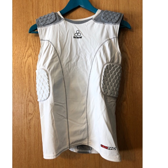 McDavid Other - MC DAVID HEX® SLEEVELESS 5-PAD Integrated Padded Compression Football Top YXL
